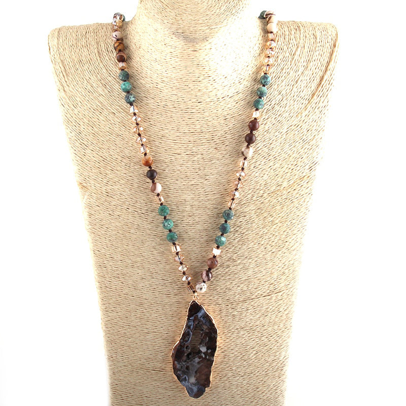 Collier Dore Pierre Noir Druzy